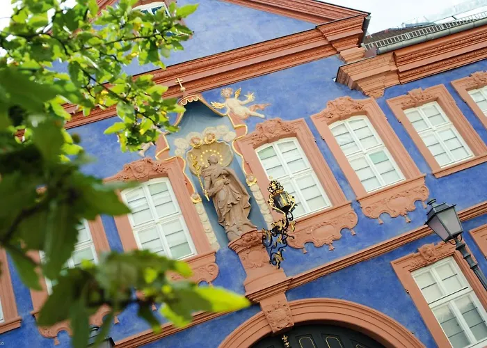 Altstadthotel Otel 3*
