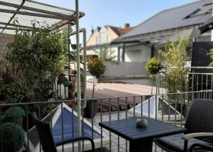 Altstadthotel Otel Marktheidenfeld