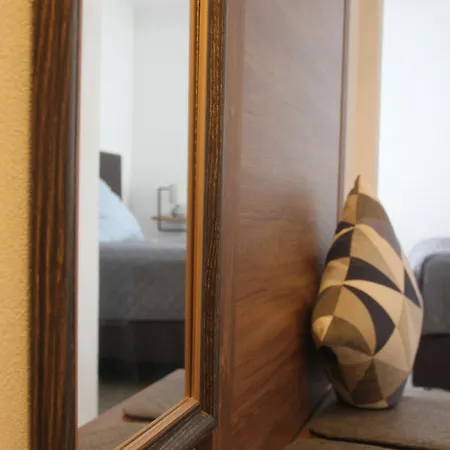 فندق Altstadthotel ماركتهيدنفلد
