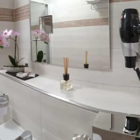 فندق Altstadthotel 3*