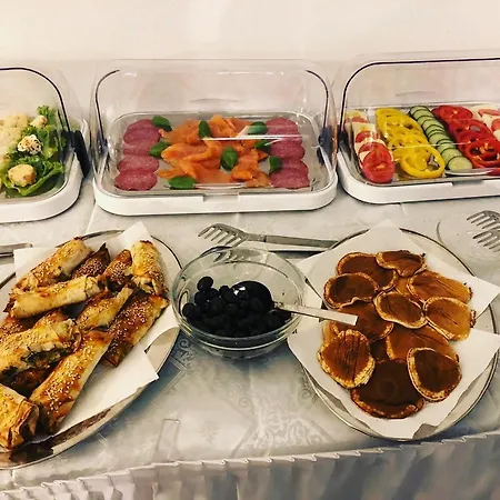 Отель Altstadthotel 3*