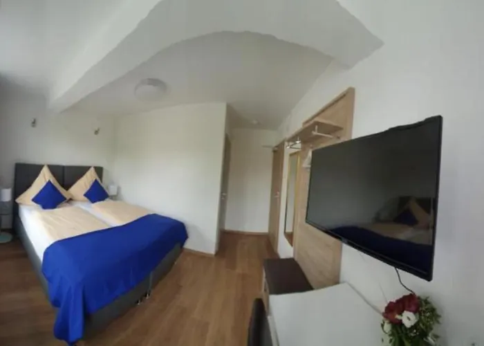 ホテル Altstadthotel マルクトハイデンフェルト