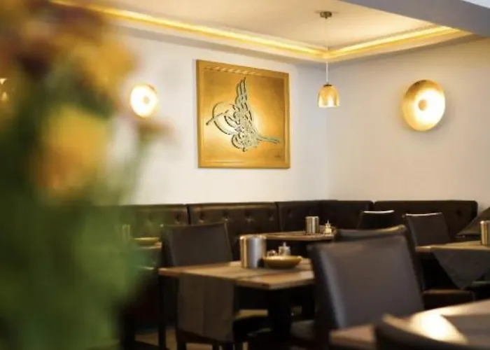 Altstadthotel 3*